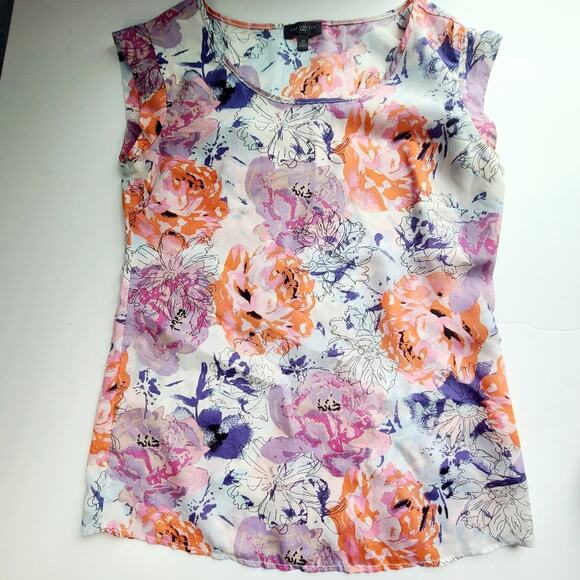 The Limited Tops - The Limited Dhalia dressy‎ Floral tank top Size XS, Light Material